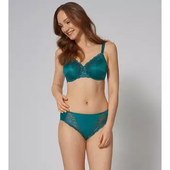 Бюстгальтер-минимайзер TRIUMPH