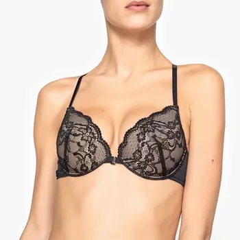 Бюстгальтер, увеличивающий объем, из кружева