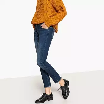 Джинсы скинни со стандартной талией и необработанными краями брючин