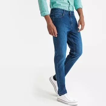 Джинсы зауженные