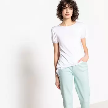 Футболка с короткими рукавами, круглым вырезом и декольте сзади