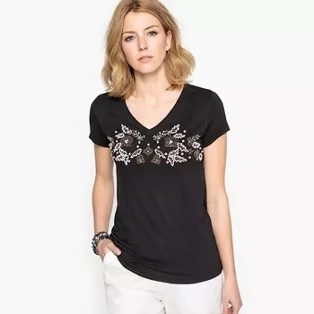 Футболка с украшениями и короткими рукавами