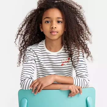 Футболка в полоску с вышивкой на груди 3-12 лет