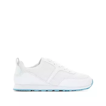 Кеды с подошвой синего цвета