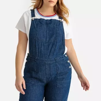 Комбинезон из джинсовой ткани