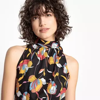 Комбинезон с рисунком без рукавов