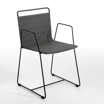 Кресло обеденное для сада Ambros, дизайн Э. Галлины
