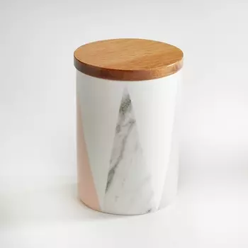 Кувшин из керамики и бамбука