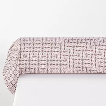 Наволочка на подушку-валик с рисунком из перкали Assya