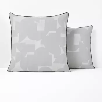 Наволочка с рисунком AARON