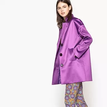 Пальто блестящее, яйцевидная форма