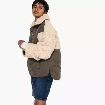 Пальто из комбинированного материала без застежки