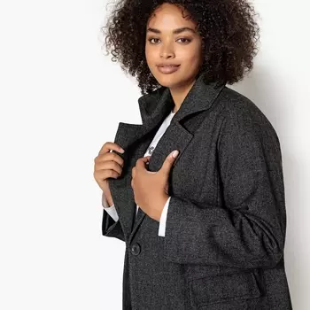 Пальто средней длины из твида