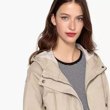 Парка с капюшоном