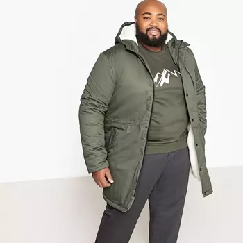 Парка с капюшоном на подкладке из шерпы