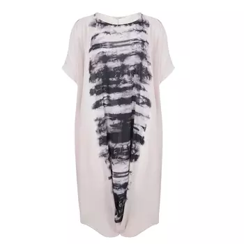 Платье длинное расклешенное с графическим рисунком