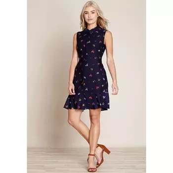 Платье короткое расклешенное с графичным рисунком