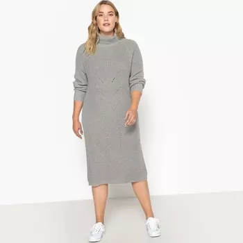 Платье облегающее средней длины с длинными рукавами