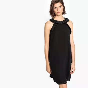 Платье прямое однотонное без рукавов с воланами