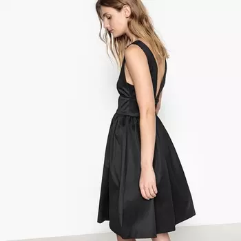Платье раскешенное из сатина с вырезом сзади