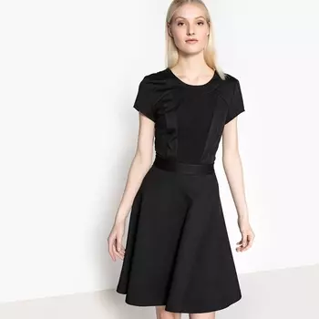 Платье расклешенное в стиле колорблок