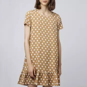 Платье с низкой талией, рисунком в горошек и короткими рукавами