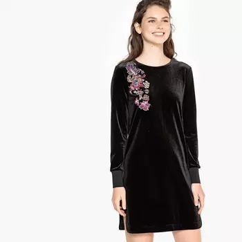 Платье-свитшот из велюра с вышивкой