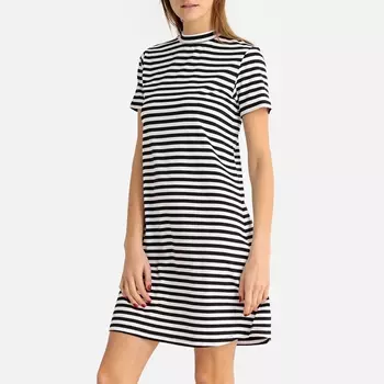 Платье-трапеция в полоску с круглым вырезом и короткими рукавами