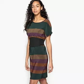 Платье в полоску с поясом