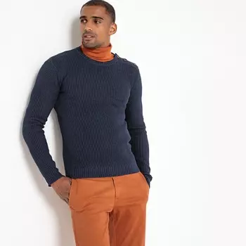 Пуловер с круглым вырезом из плотного трикотажа