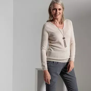 Пуловер с V-образным вырезом из тонкого трикотажа, 100% кашемир