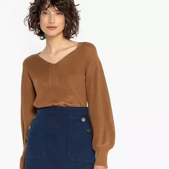 Пуловер с V-образным вырезом из тонкого трикотажа