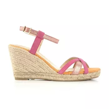 Сандалии кожаные на танкетке Vepeps