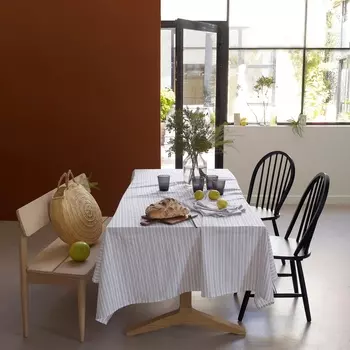 Скатерть из хлопка и осветленного льна UZES