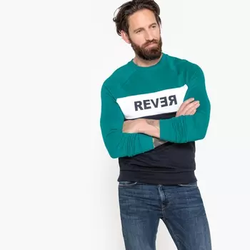 Свитшот с круглым вырезом