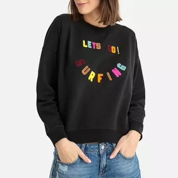 Свитшот с разноцветной вышитой надписью