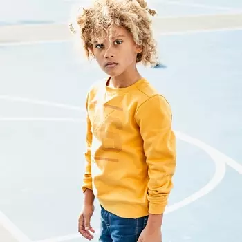 Свитшот с рельефным рисунком 3-12 лет