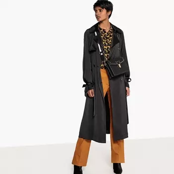 Тренчкот струящийся с блестящим эффектом