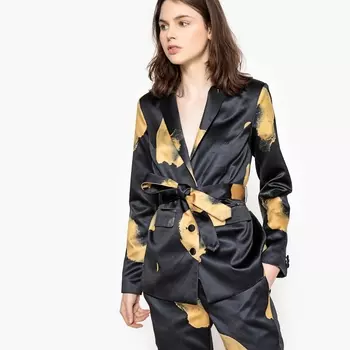 Жакет с поясом и рисунком