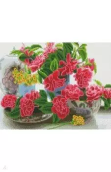 Алмазная мозаика. Яркий букет на столе