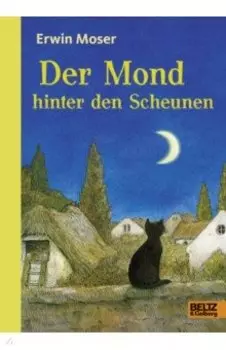 Der Mond hinter den Scheunen