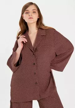 Блуза Lessismore