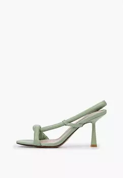 Босоножки L37