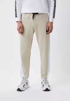 Брюки спортивные EA7