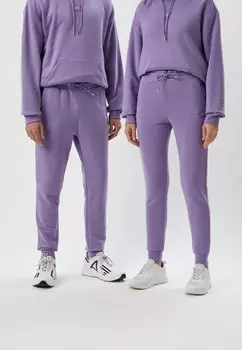 Брюки спортивные EA7