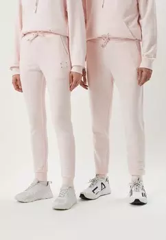 Брюки спортивные EA7