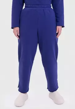 Брюки спортивные Lessismore