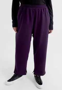 Брюки спортивные Lessismore