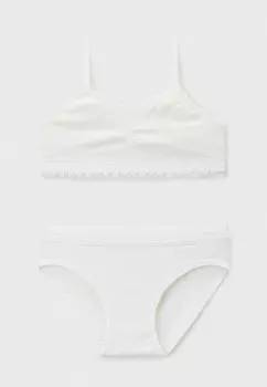 Бюстгальтер и трусы Sela