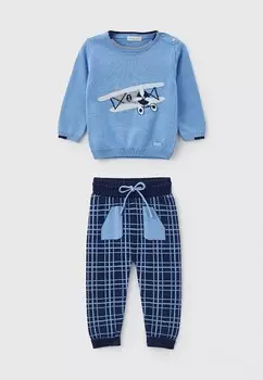 Джемпер и брюки Leoking